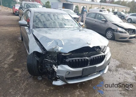 2019 BMW 540I из США, поврежденный, VIN WBAJE5C51KWW22064